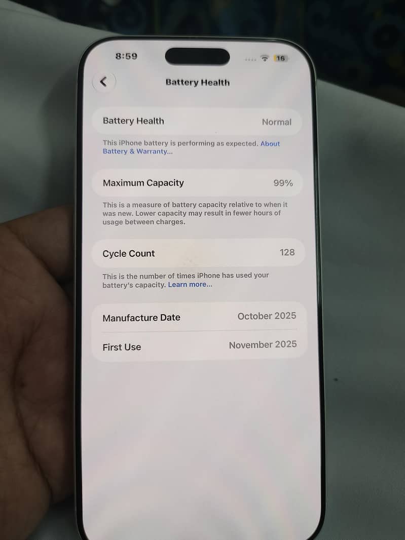 Apple iPhone 17 Pro Max 2