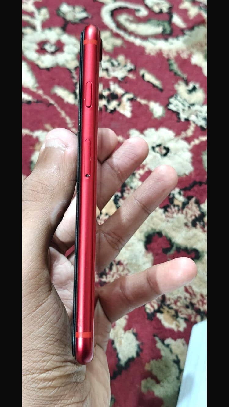 Apple iPhone SE 0