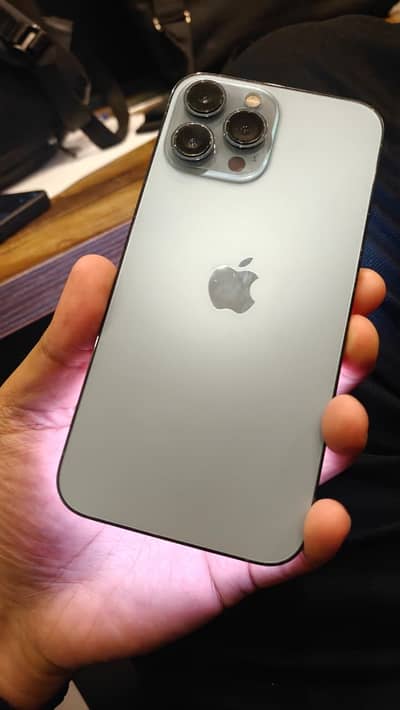 Apple iPhone 13 Pro Max (Factory unlocked)