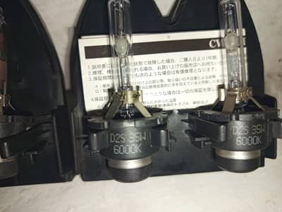 D2S D2R HID bulbs