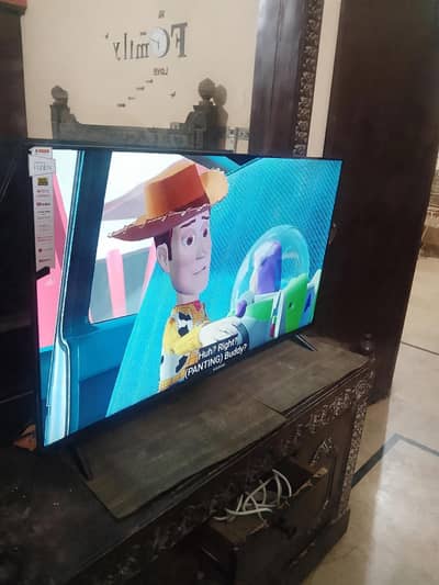43 Inch Samsung Smart LED TV - Full HD Smart TV - Final 38,000