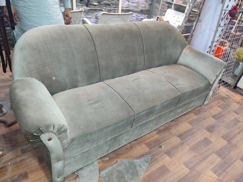 3 Seater Sofa 0