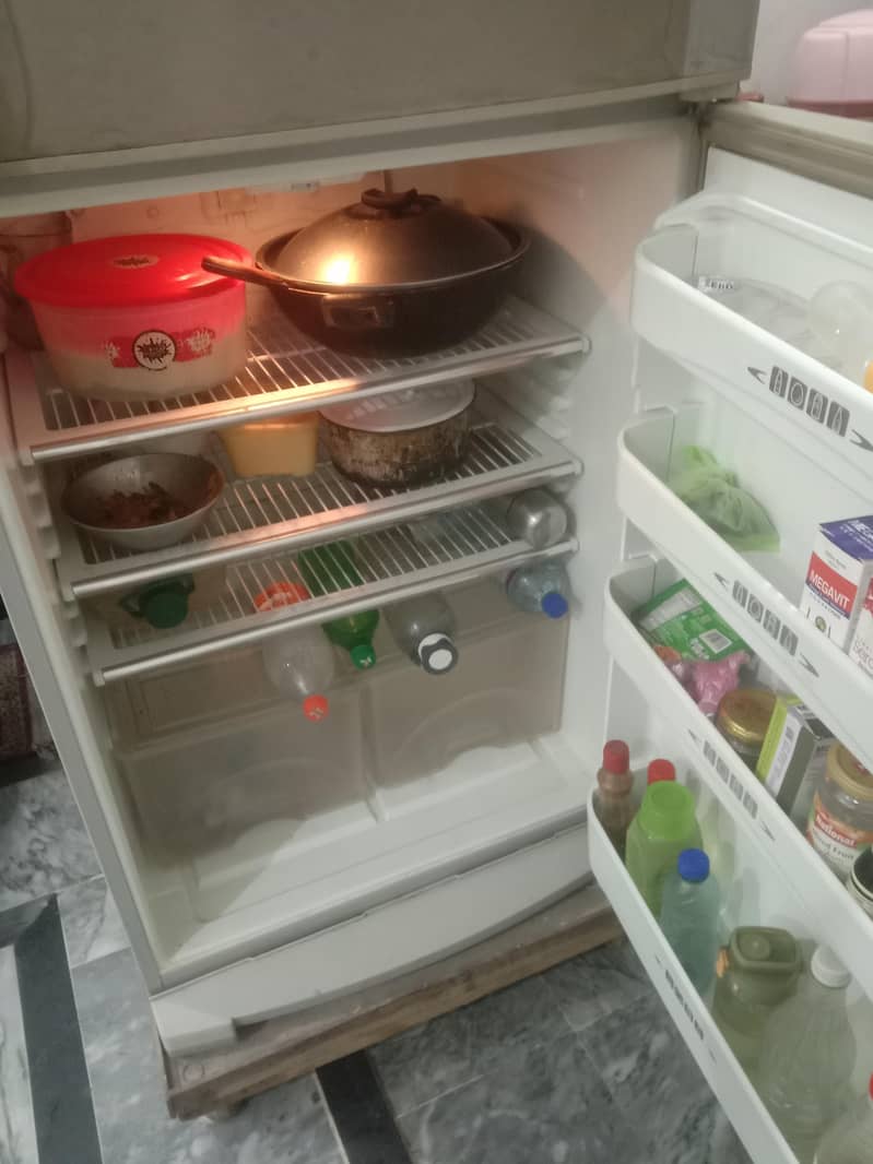 dawlance fridge 0