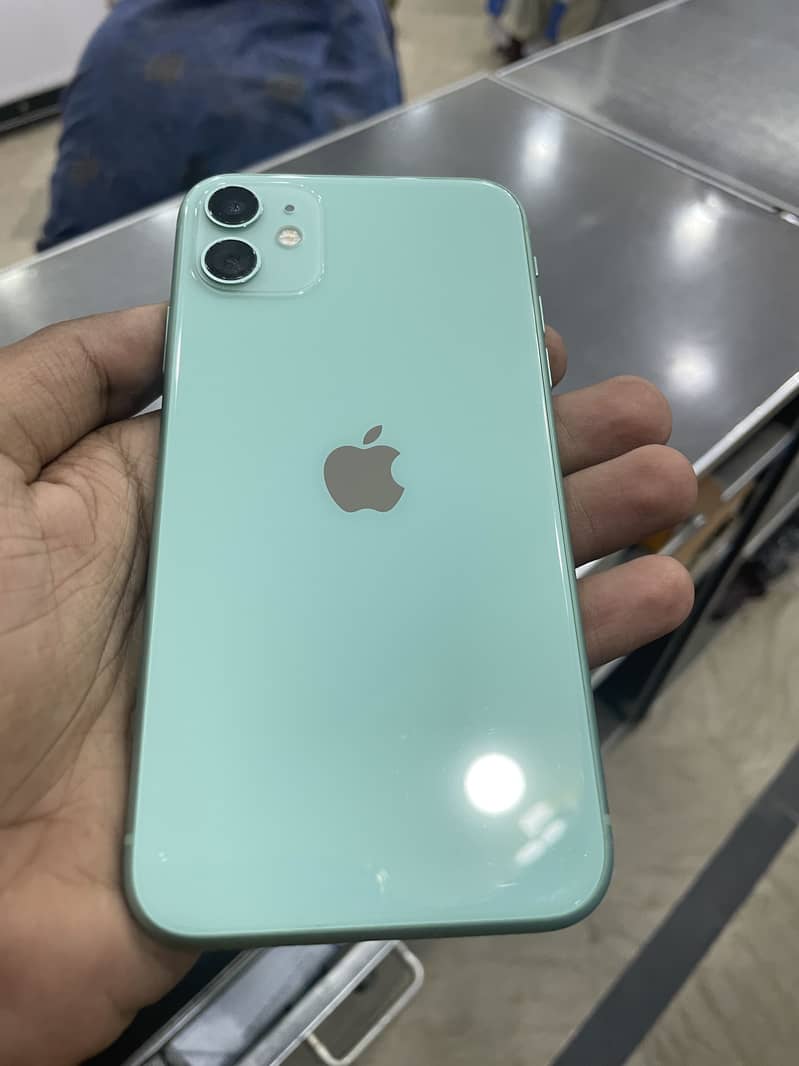 Apple iPhone 11 2