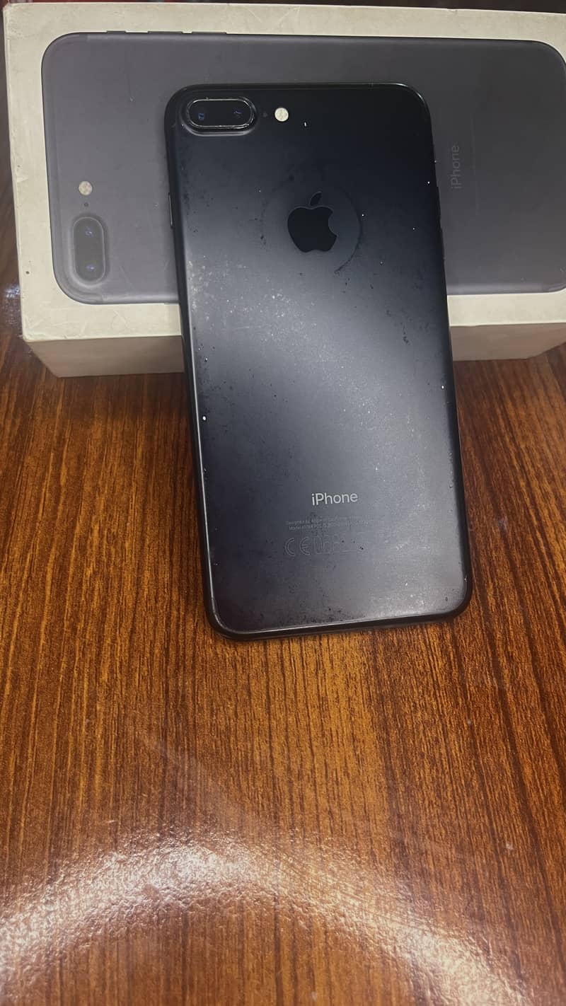 Apple iPhone 7 Plus 2