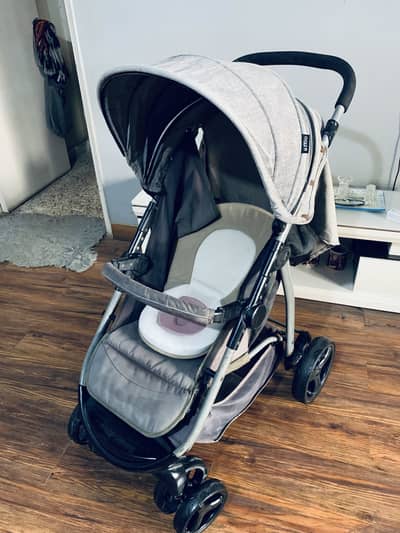 Cuggi UK brand imported pram/ stroller in good condition. . No fault