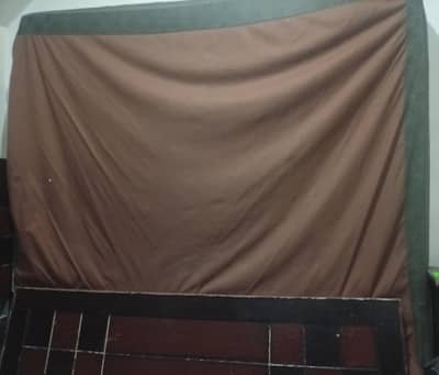 Mattress in good condition Branded Mattress with cover waterproof