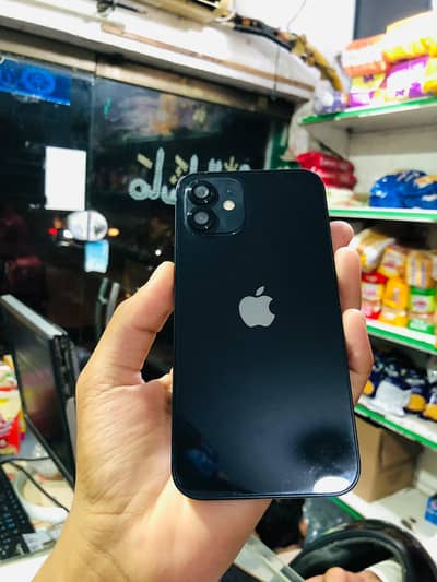 Apple iPhone 12