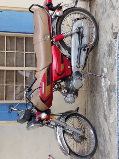 Honda CD70 2006 Model Fine Condition For Sale On Urgent Basis