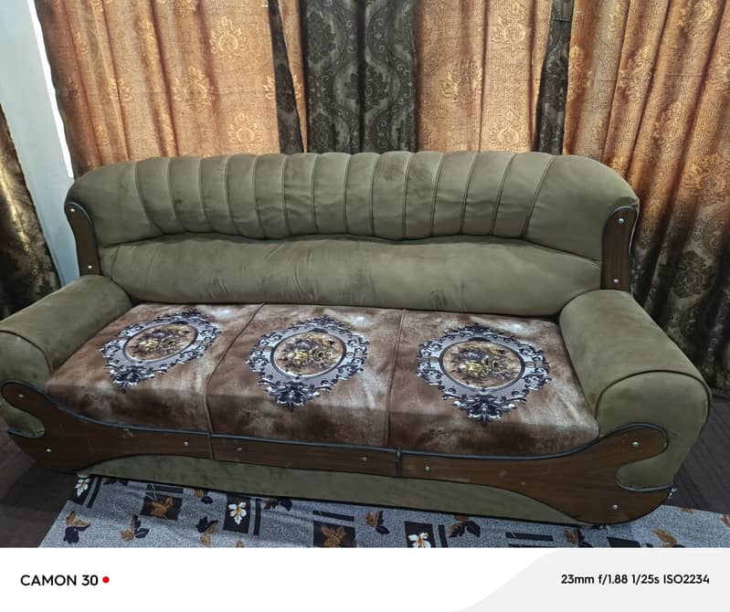 Sofa set 0