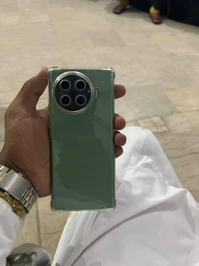 Tecno Spark 20 Pro Plus