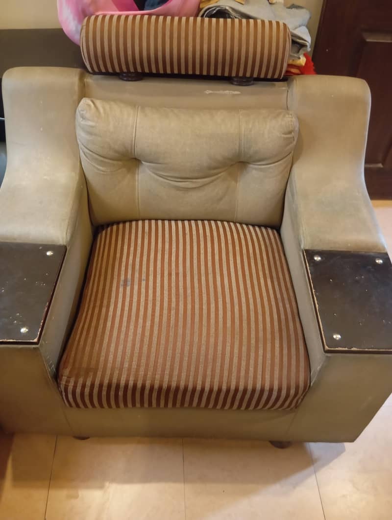 sofa set used 4