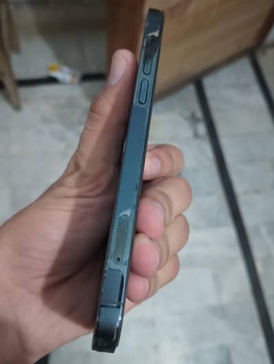 Apple iPhone 12 Pro
