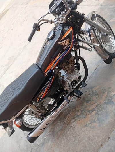 Honda 125 2018 (03165385400)