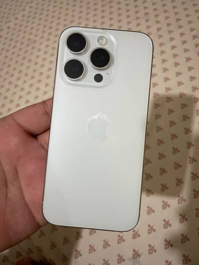 Apple iPhone 15 Pro