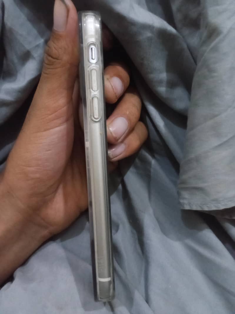Apple iPhone 11 2