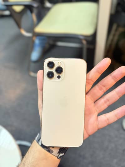 Apple iPhone 12 Pro Max