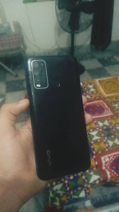 Vivo Y30