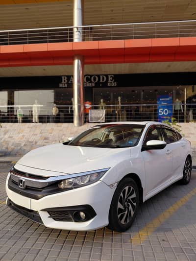 Honda Civic Oriel 2017 UG top of the line