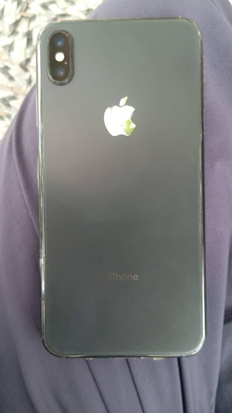 Apple iPhone XS Max 0
