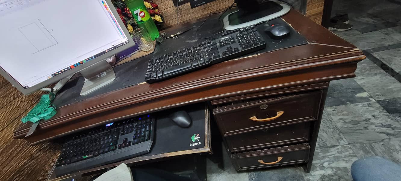 office conputer table 0