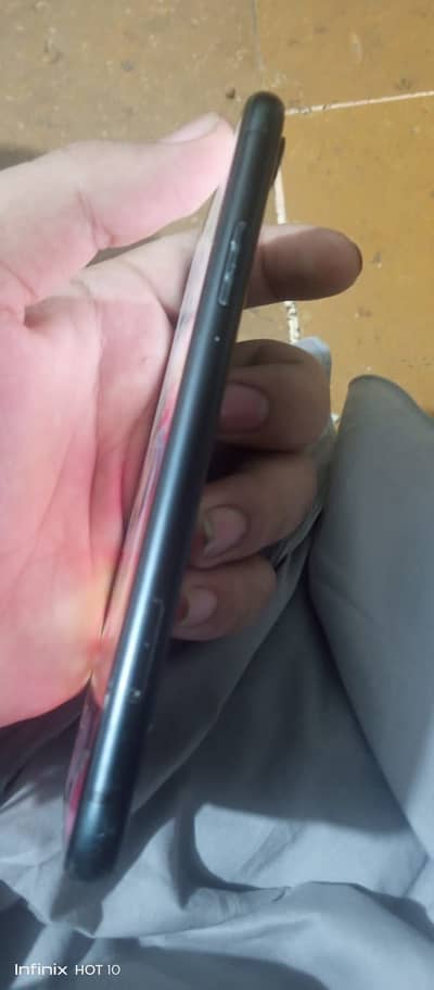 Apple iPhone XR