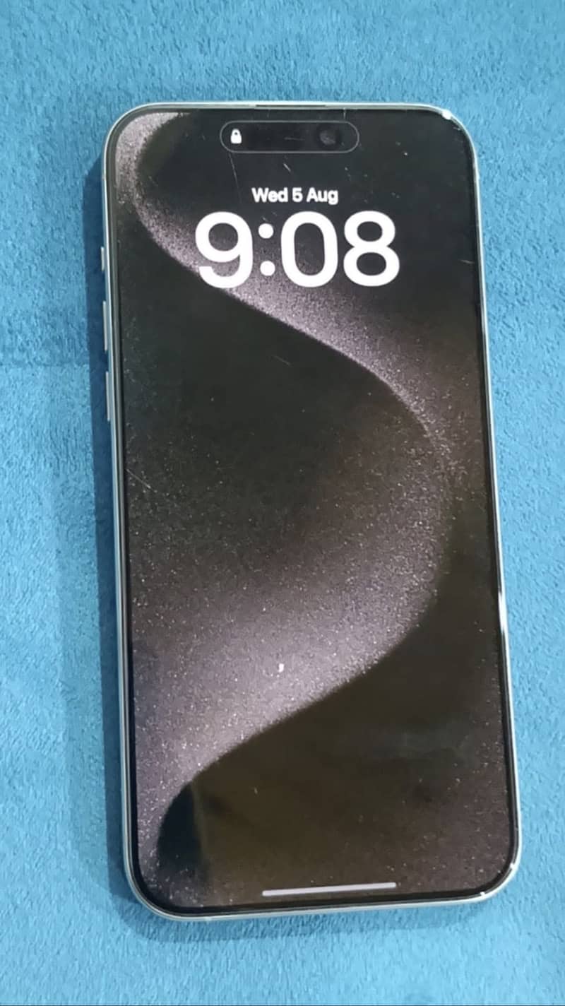 Apple iPhone 15 Pro Max 3