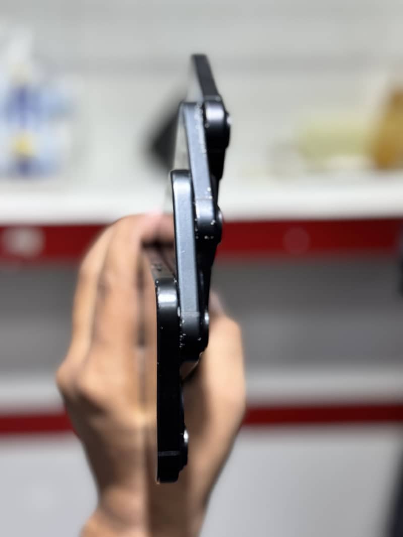 Apple iPhone 15 4