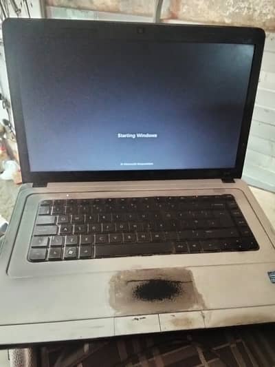 Hp leptop 4gb 500gb core i5 1st gen.