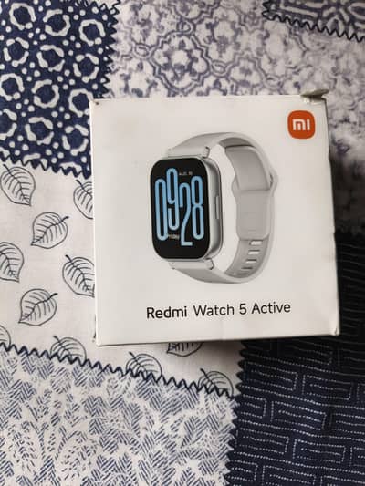 REDMI WATCH 5 ACTIVE WHITE COLOR