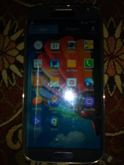 Samsung Galaxy 4