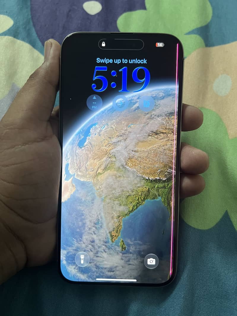 Apple iPhone 15 Pro Max 1