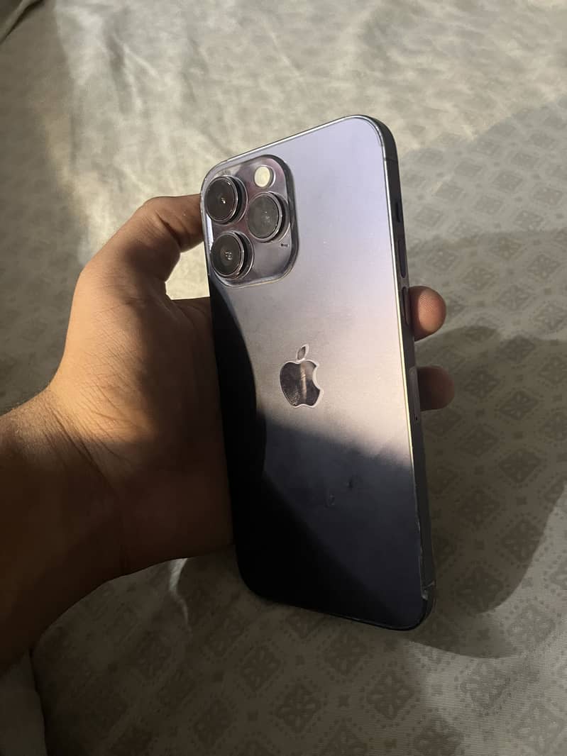 Apple iPhone 14 Pro Max 3