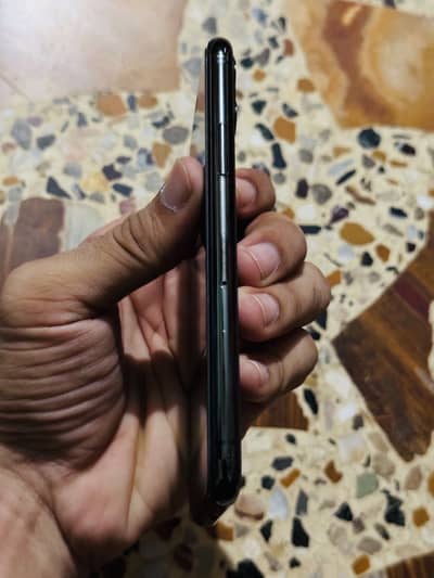 Apple iPhone 11 Pro