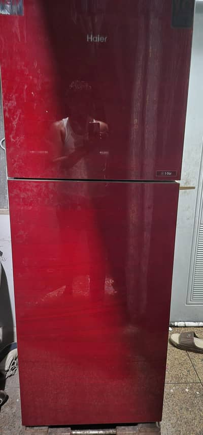 Haier Fridge Mideum size