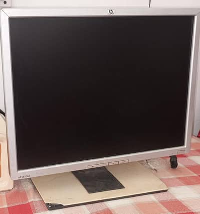 Destok Tower PC + HP LCD For Sale