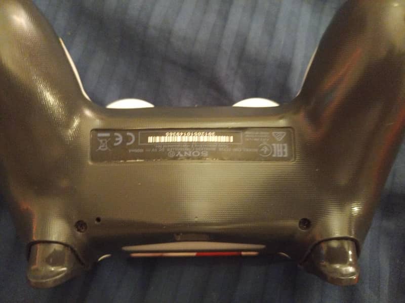 Ps gow controller mint condition 2