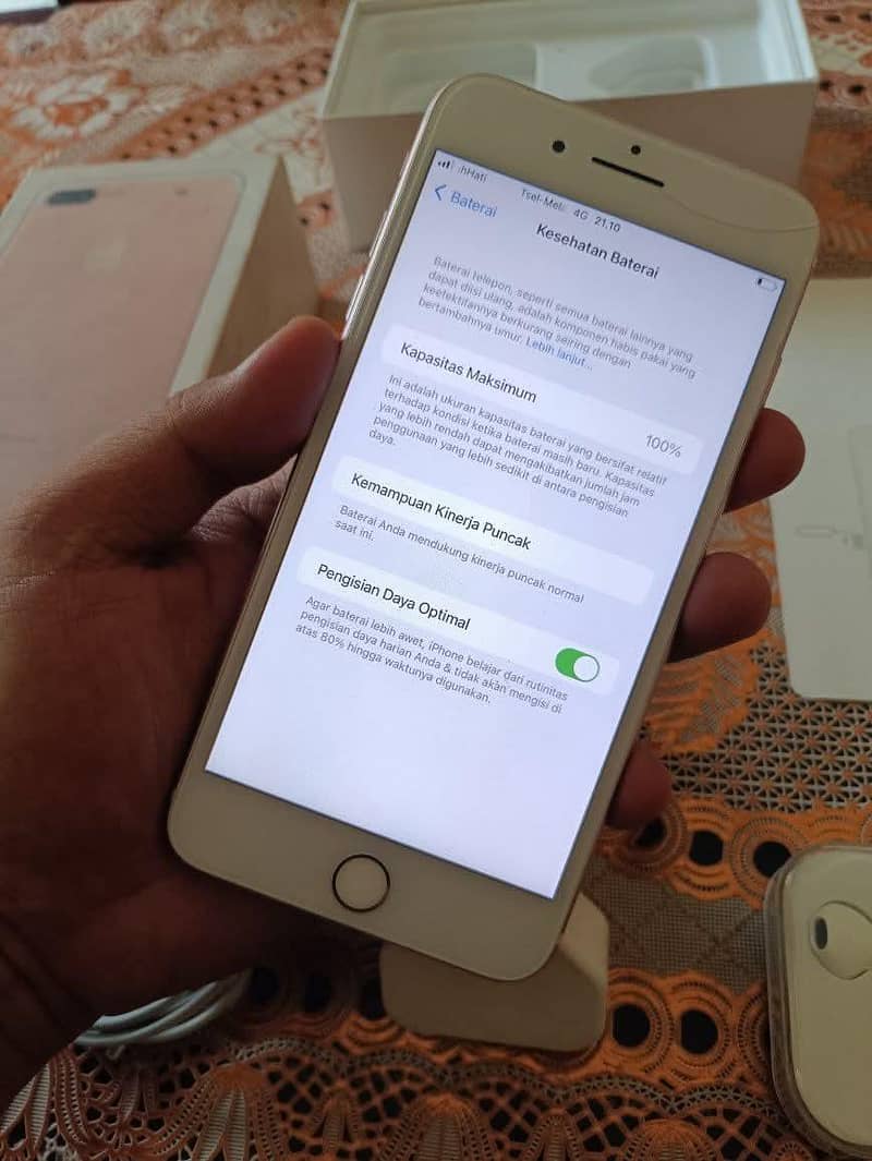 Apple iPhone 7 Plus 3