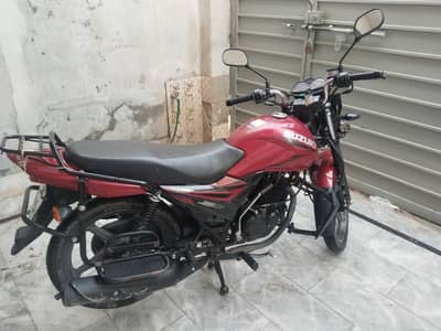 Suzuki 150 GR lush condition 8000 km Single Hand Use