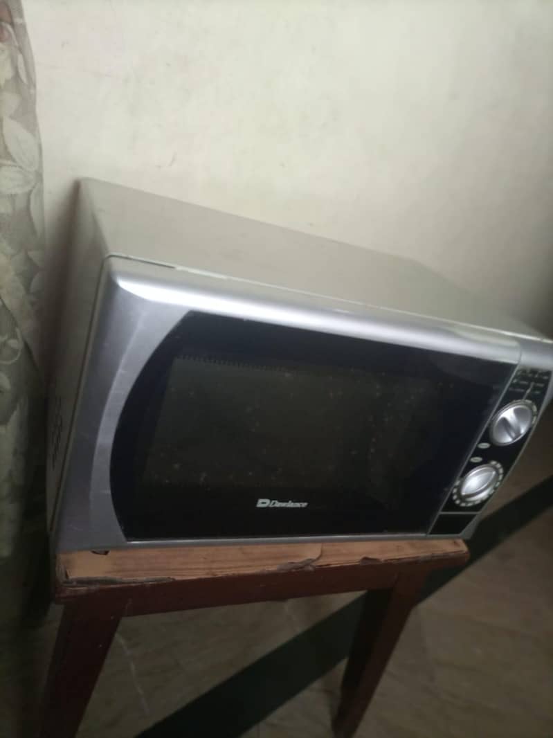 Dawlance Microwave 6