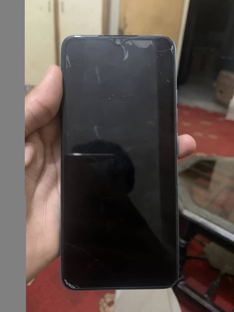 Tecno Spark 20C 2