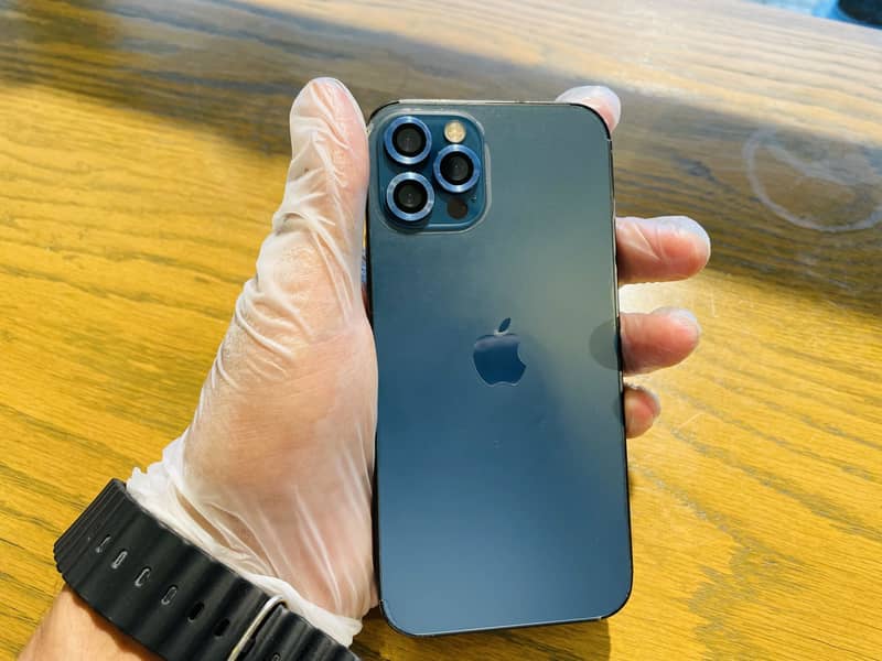 Apple iPhone 12 Pro 1