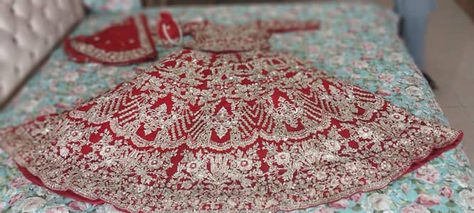 Bridal Lehnga brand new for barat