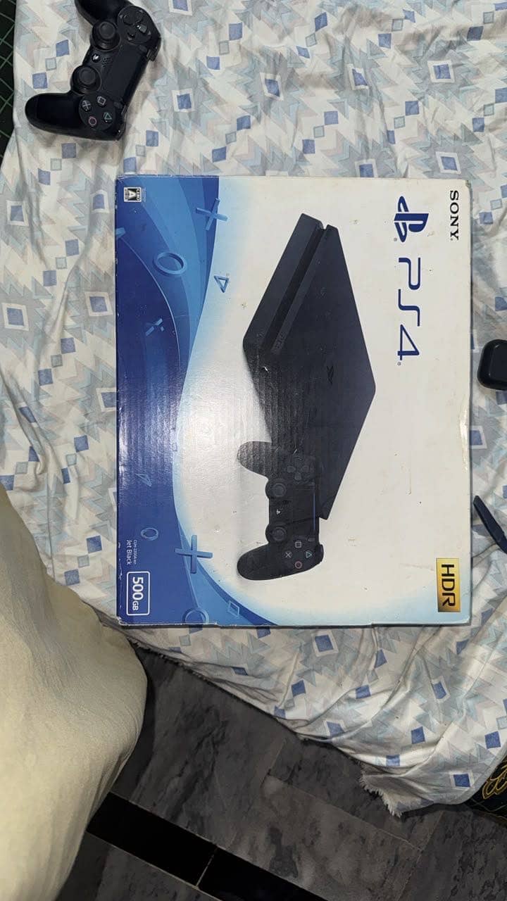 Ps 4 slim 2