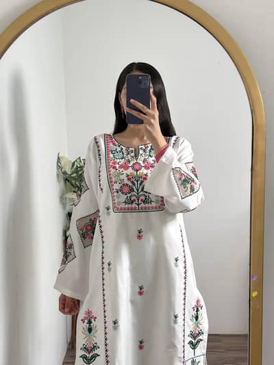 Designer Style White Embroidered 2-Piece Suit - Free Cash On Delivery