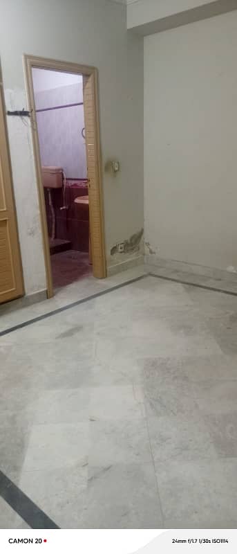E11 small family portion 2bed