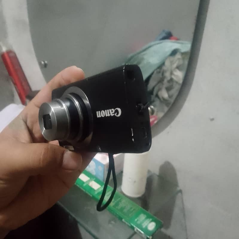 Canon Digital Camera  2
