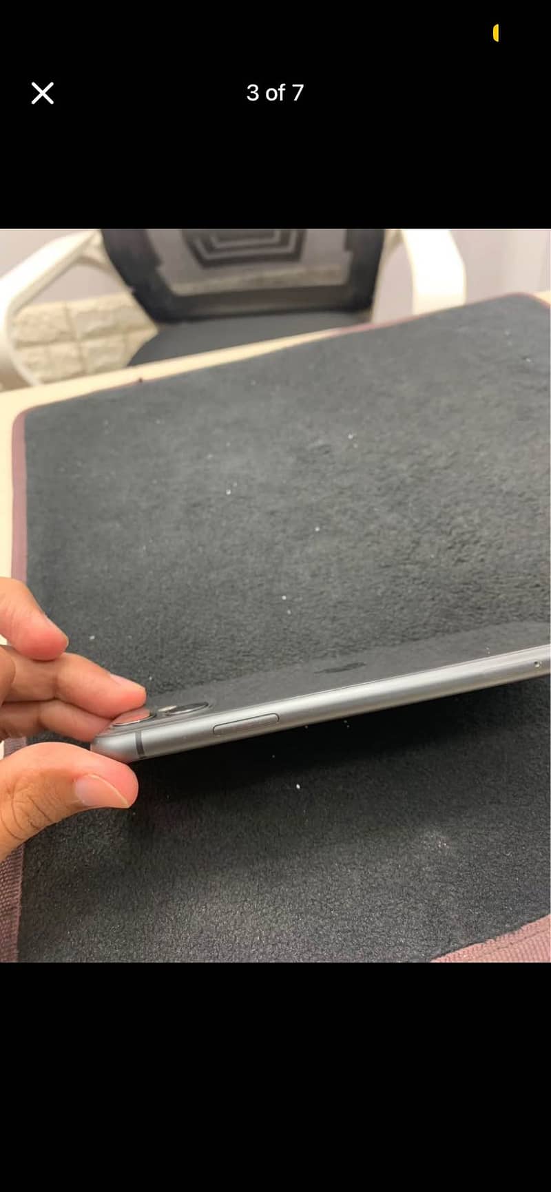 Apple iPhone 11 4
