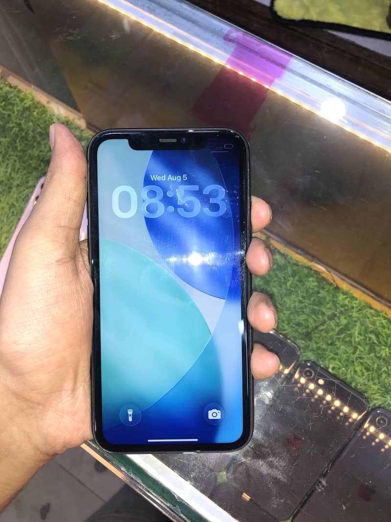 Apple iPhone 11 2