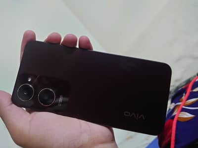 Vivo Y18